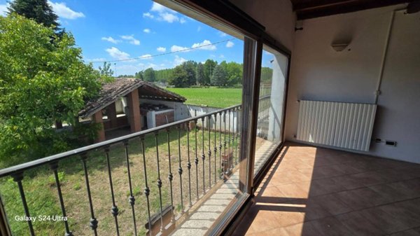 casa indipendente in vendita a Vigevano