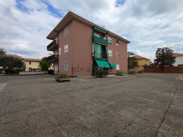 appartamento in vendita a Vigevano