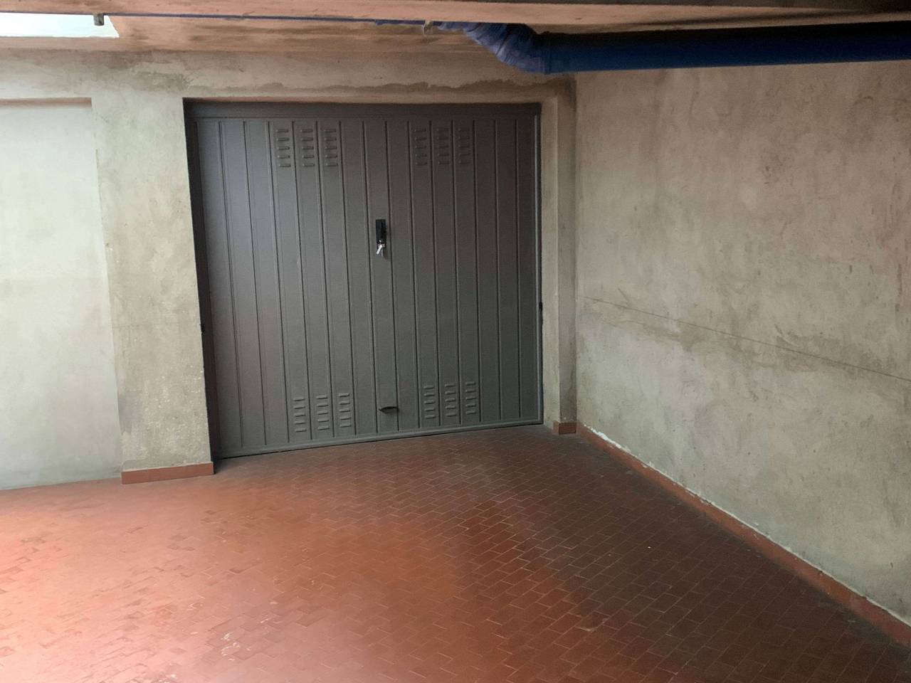 negozio in vendita a Vigevano