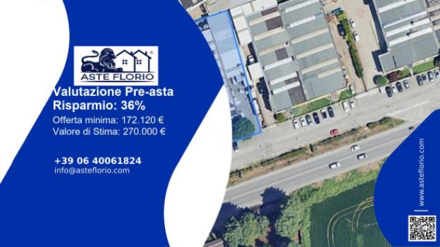 locale commerciale in vendita a Vigevano