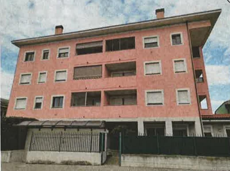 appartamento in vendita a Vigevano in zona Fogliano