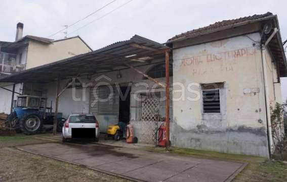 appartamento in vendita a Vigevano in zona Fogliano