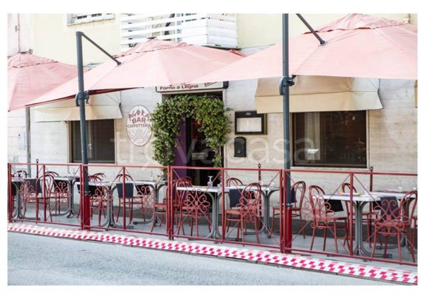 negozio in vendita a Vigevano