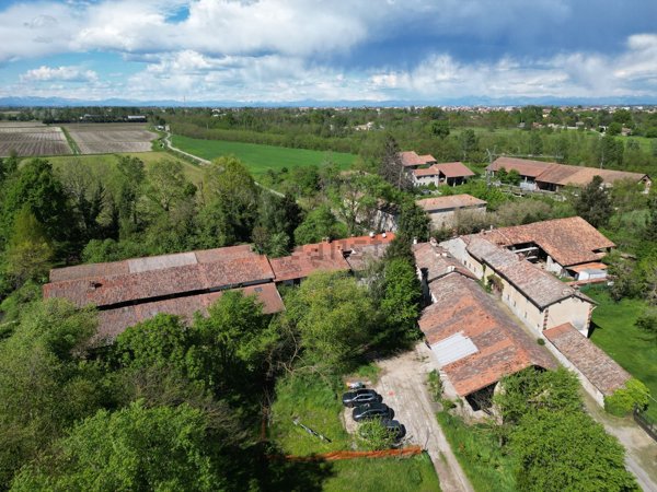 casale in vendita a Vigevano