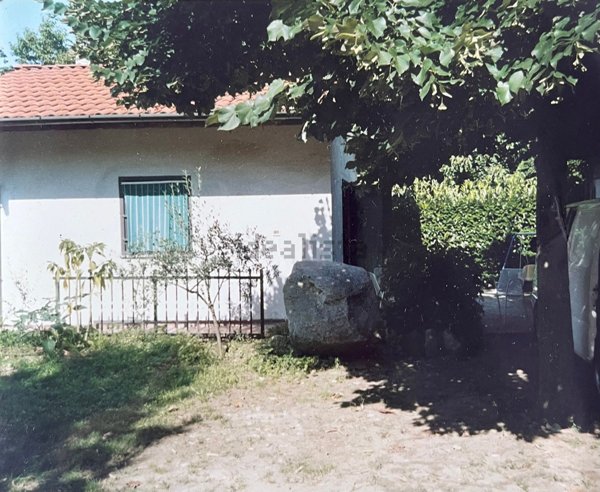 terreno edificabile in vendita a Vigevano in zona Fogliano