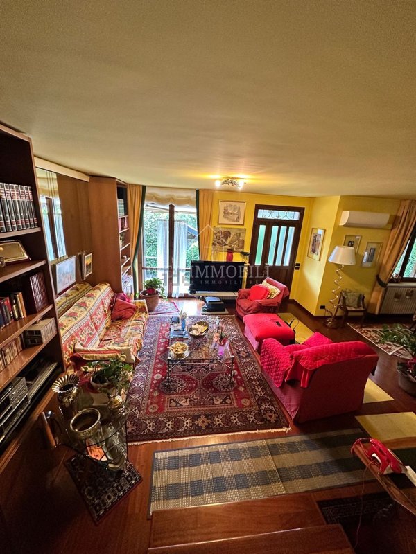 casa indipendente in vendita a Vigevano