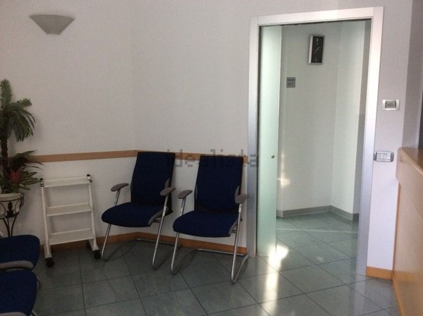 ufficio in vendita a Vigevano
