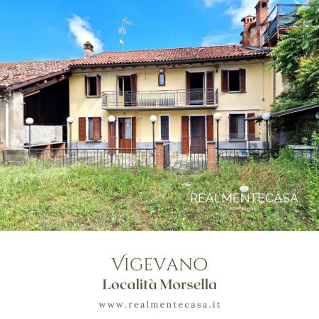 casa indipendente in vendita a Vigevano in zona Morsella