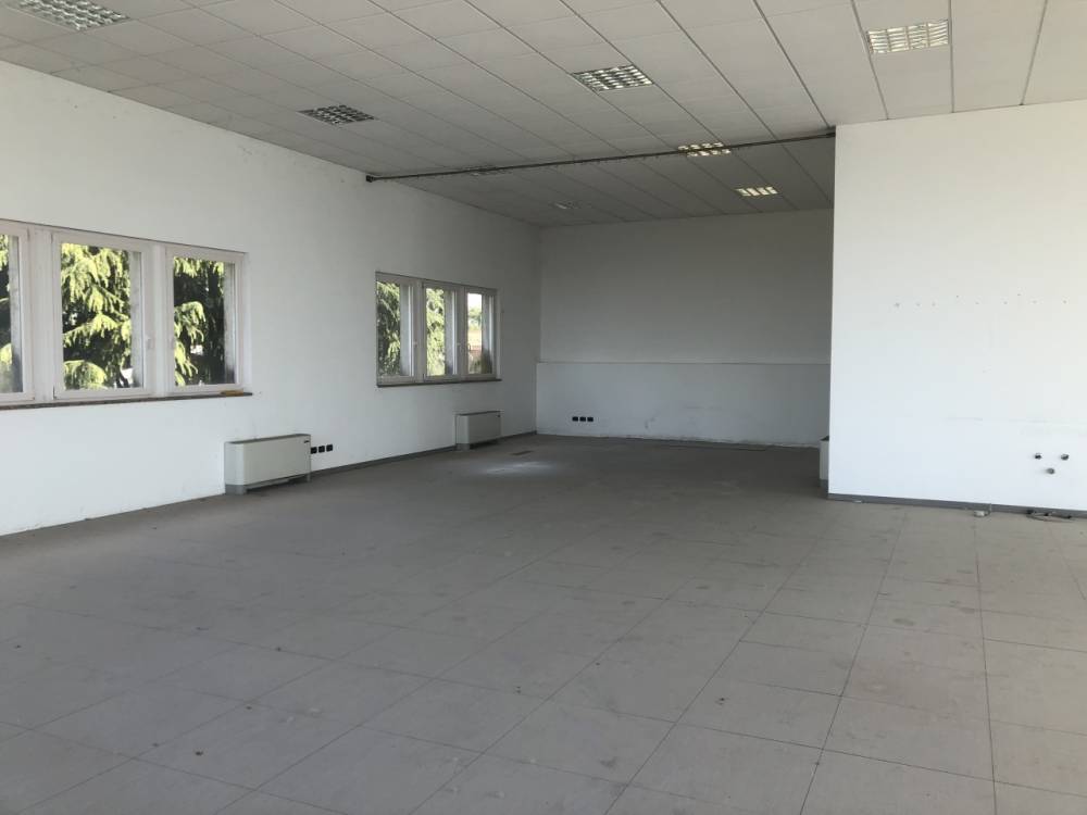 ufficio in vendita a Vigevano