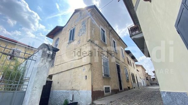 casa indipendente in vendita a Vigevano