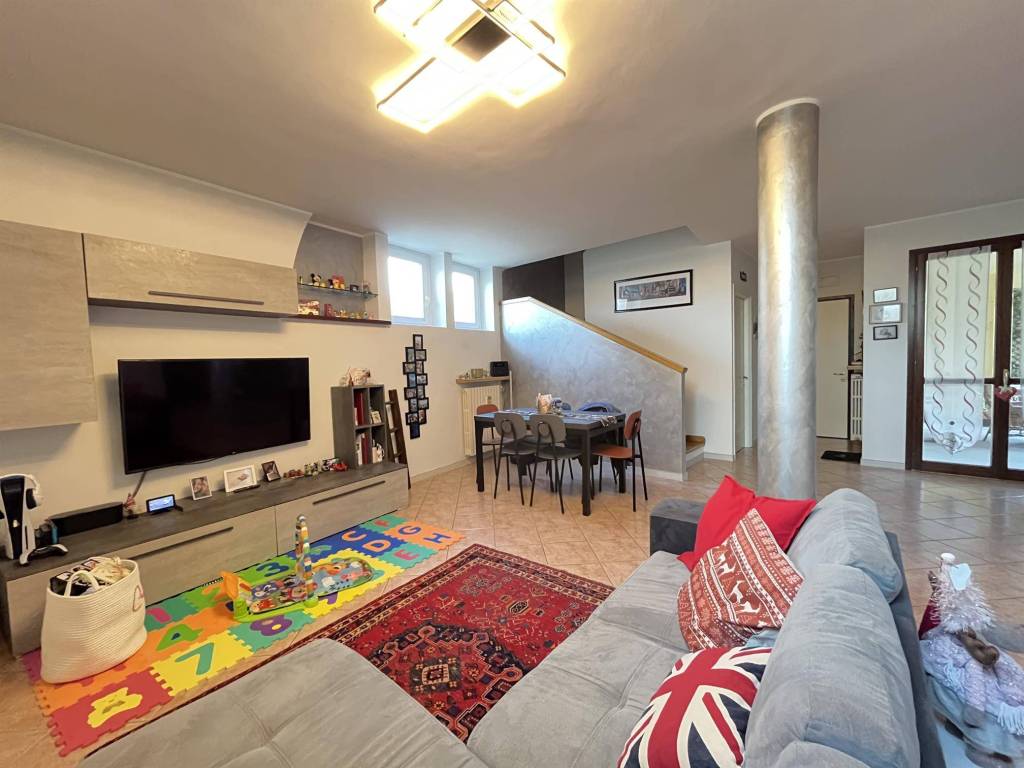 appartamento in vendita a Vigevano