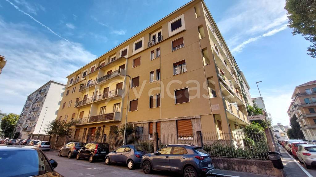 appartamento in vendita a Vigevano