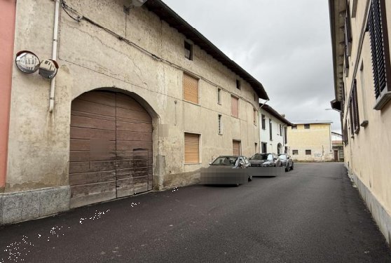 casa indipendente in vendita a Vigevano