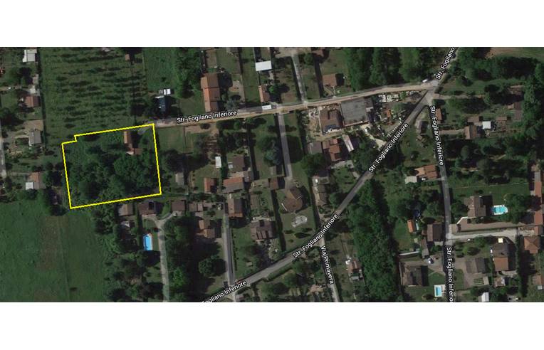 terreno edificabile in vendita a Vigevano in zona Fogliano