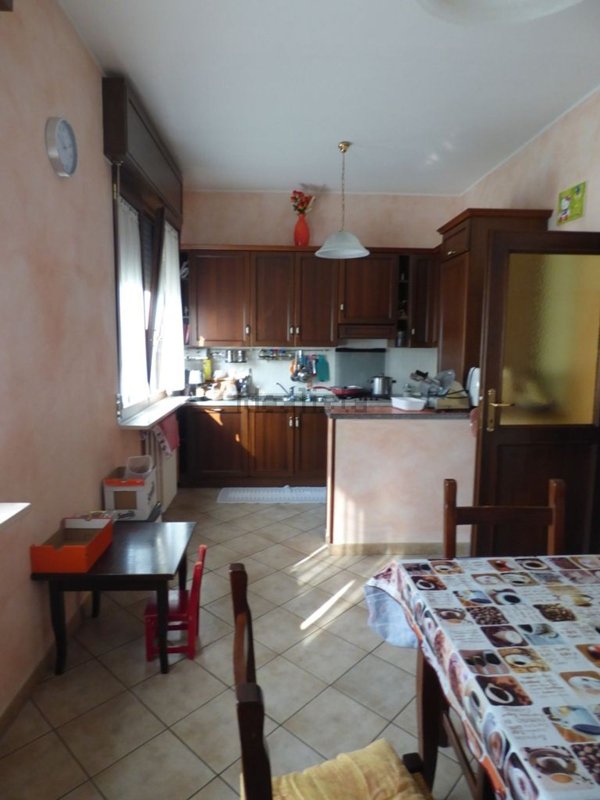 casa indipendente in vendita a Vigevano