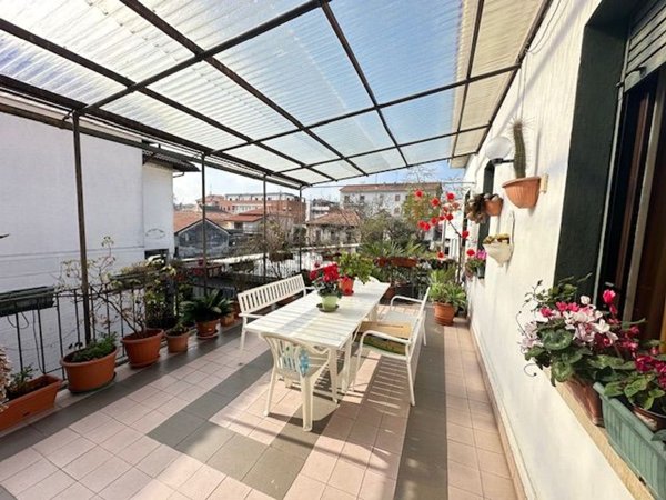 casa indipendente in vendita a Vigevano