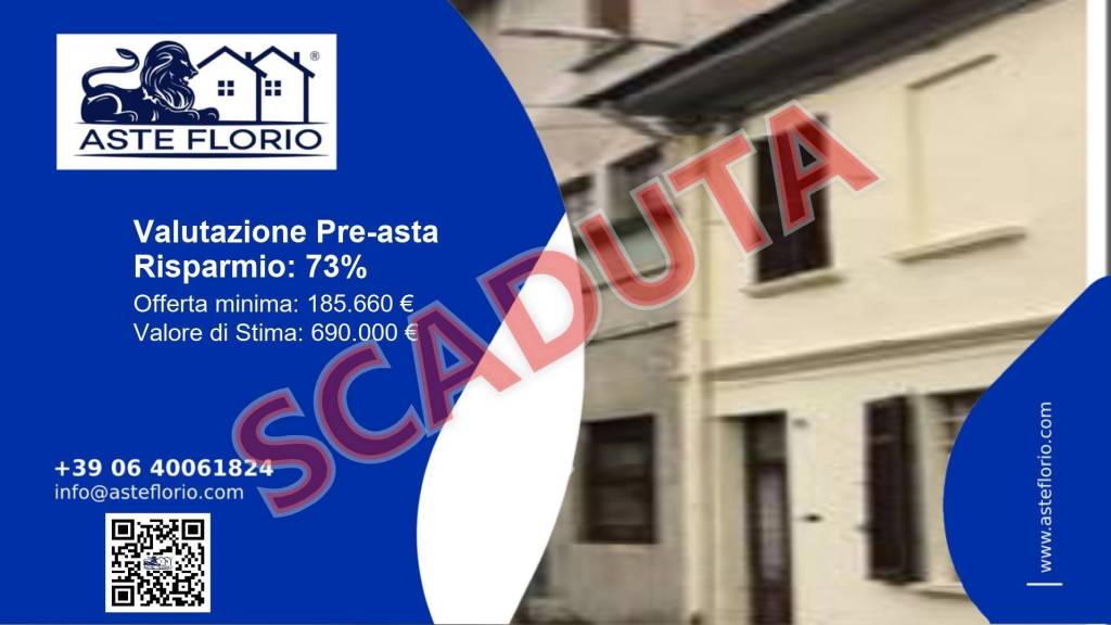 locale commerciale in vendita a Vigevano