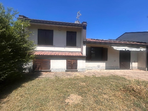 casa indipendente in vendita a Vigevano in zona Morsella
