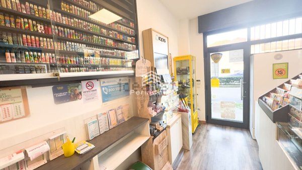 negozio in vendita a Vigevano