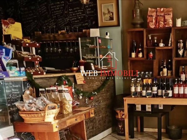 negozio in vendita a Vigevano in zona Piccolini