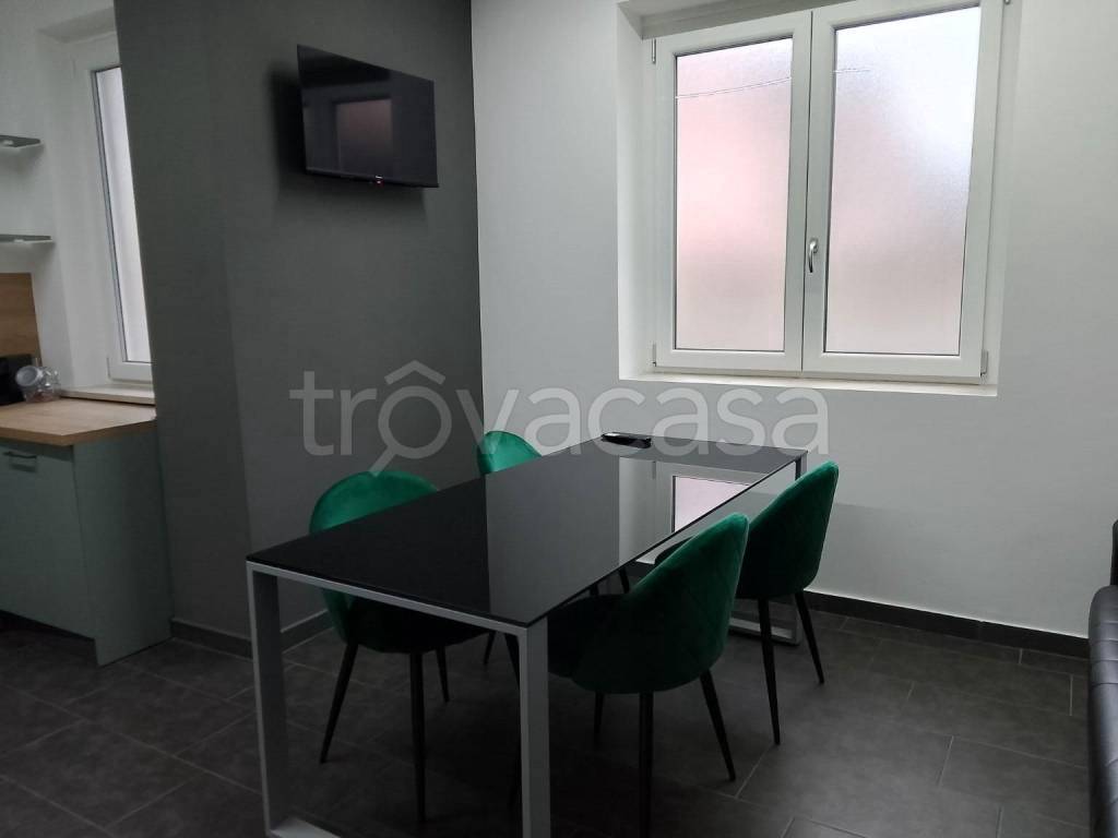 appartamento in vendita a Vigevano in zona Fogliano