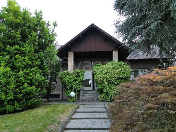 casa indipendente in vendita a Vigevano