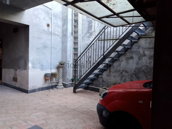 casa indipendente in vendita a Vigevano