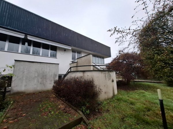 capannone in vendita a Vigevano