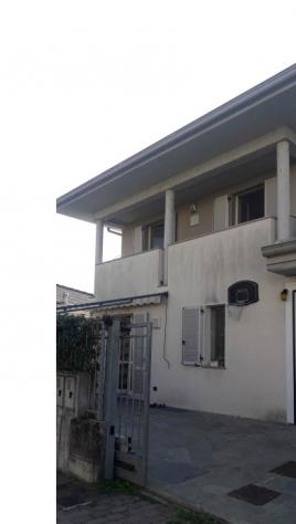 casa indipendente in vendita a Vigevano