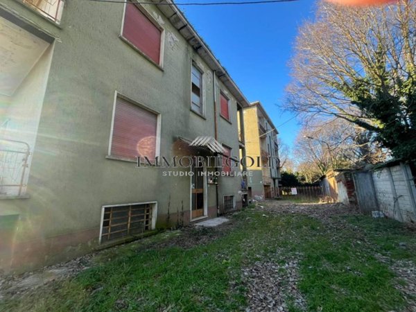 intera palazzina in vendita a Vigevano