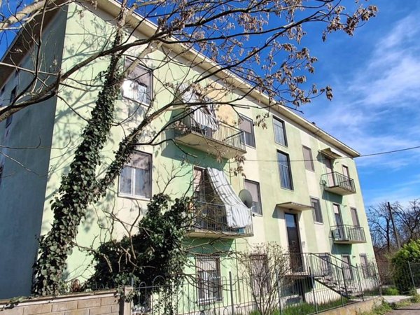 appartamento in vendita a Vigevano in zona Buccella