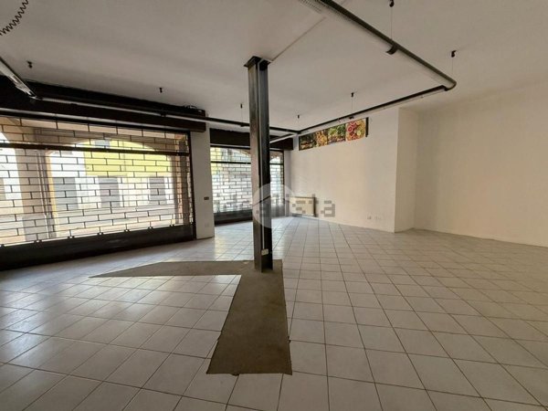 ufficio in vendita a Vigevano