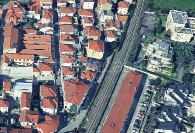 locale di sgombero in vendita a Vigevano