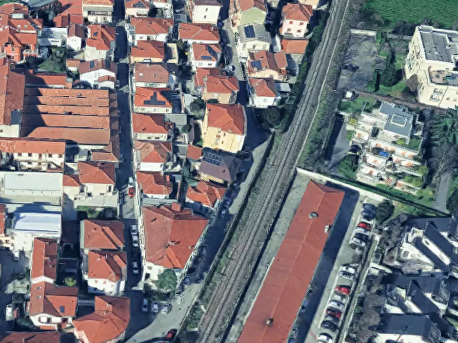 locale di sgombero in vendita a Vigevano