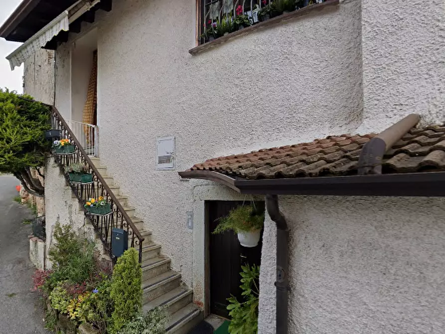 casa indipendente in vendita a Vigevano