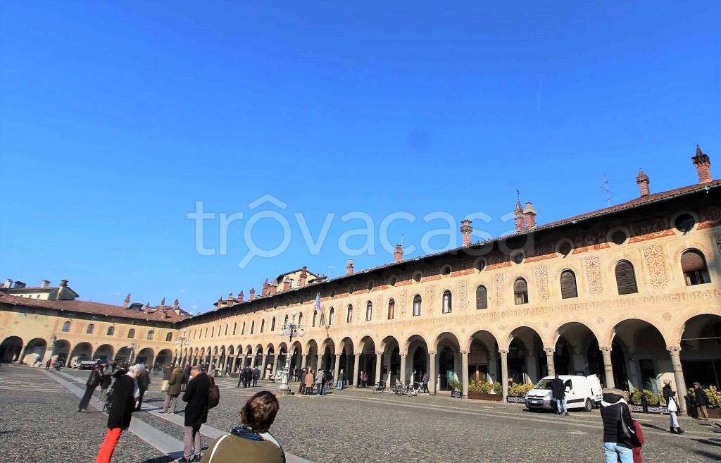 appartamento in vendita a Vigevano