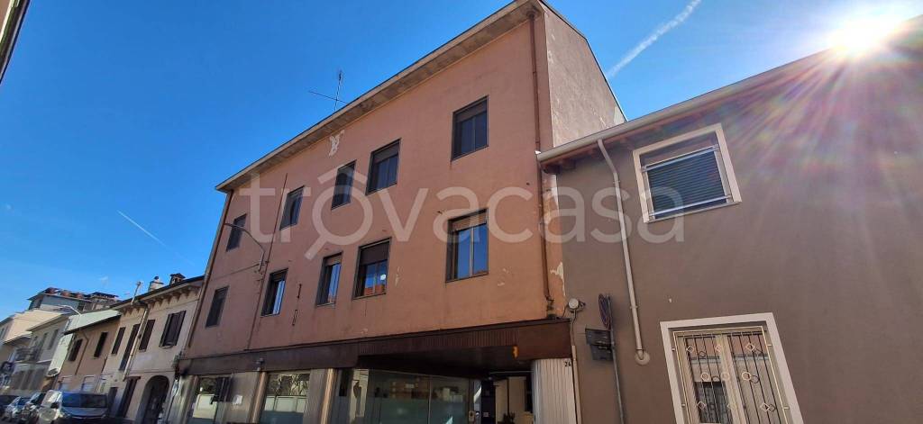 appartamento in vendita a Vigevano