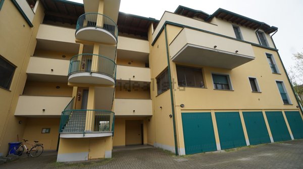 appartamento in vendita a Vigevano in zona Piccolini