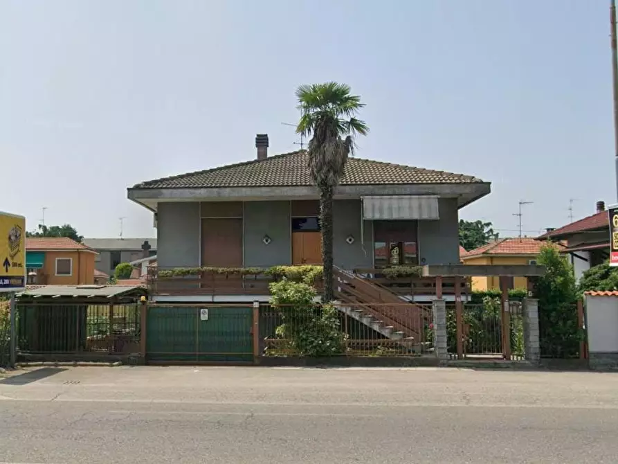 casa indipendente in vendita a Vigevano