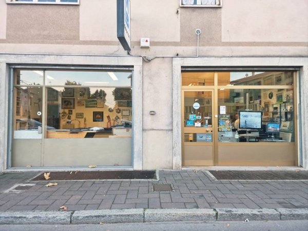 negozio in vendita a Vigevano