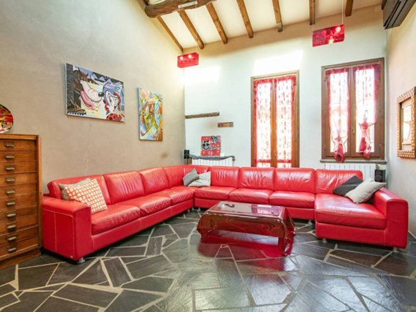 casa indipendente in vendita a Vigevano