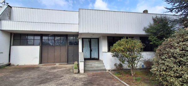 ufficio in vendita a Vigevano