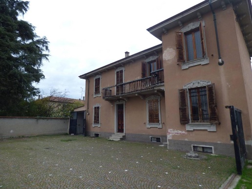 casa indipendente in vendita a Vigevano