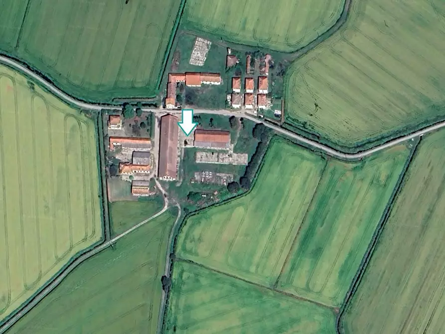 locale di sgombero in vendita a Vigevano