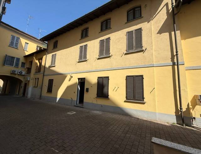 casa indipendente in vendita a Vigevano