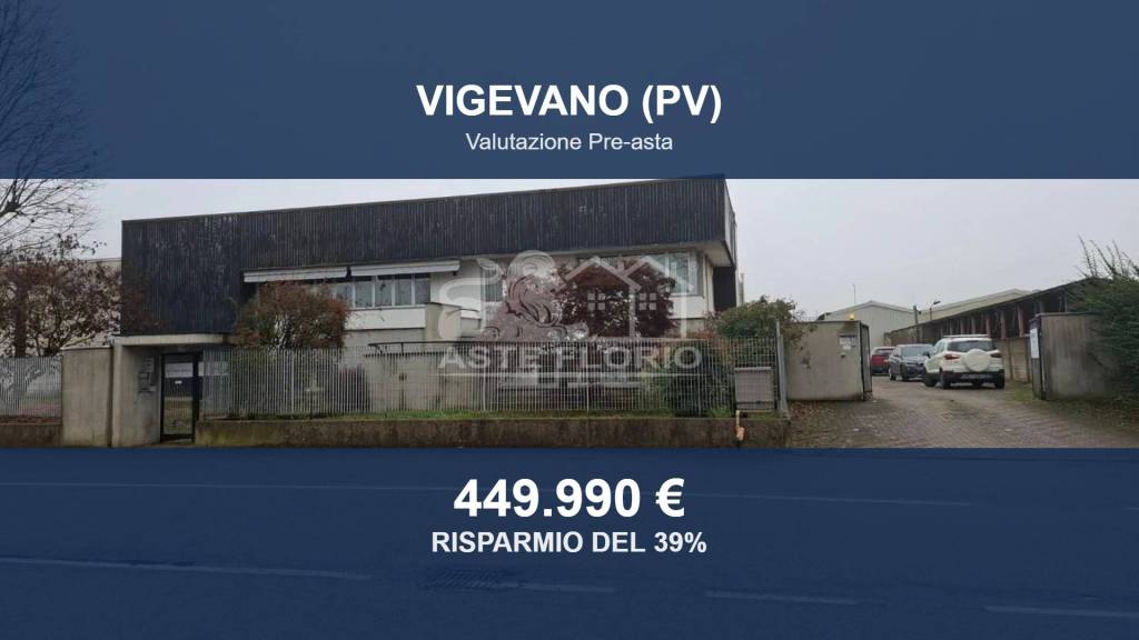locale commerciale in vendita a Vigevano