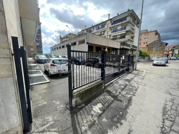 locale di sgombero in vendita a Vigevano