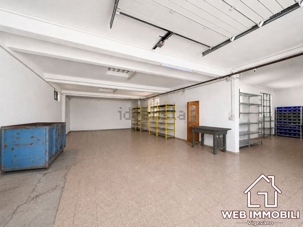 casa indipendente in vendita a Vigevano