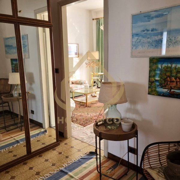 casa indipendente in vendita a Vigevano