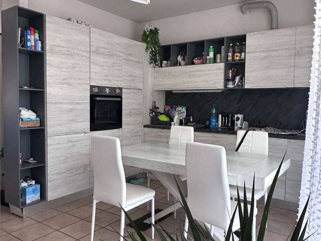 casa indipendente in vendita a Vigevano